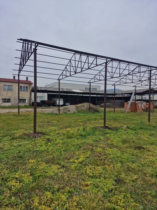 Structură metalică solidă