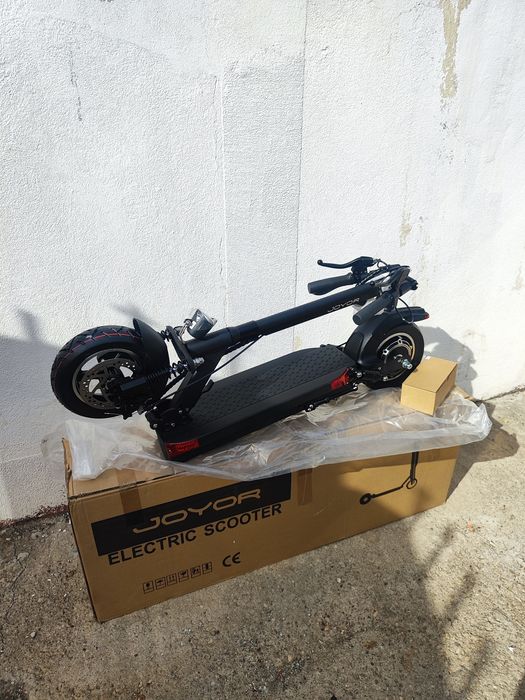 Trotineta electrica NOUA in cutie Joyor Y6s, 35 KM/H, 50 KM Autonomie