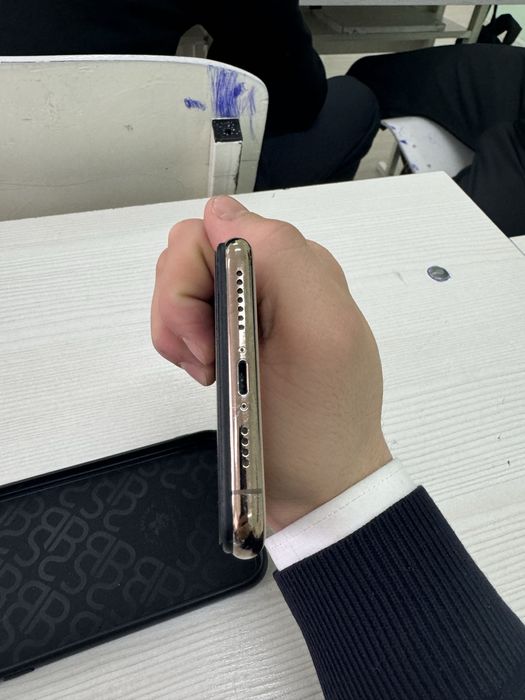 11 про макс голд цвет