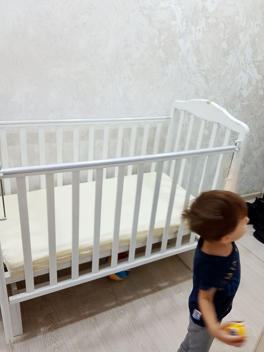 Продам детскую кровать 20 000