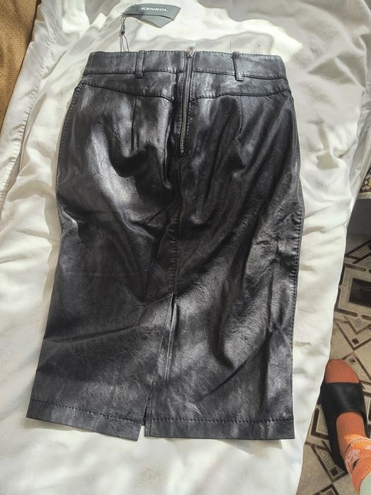 Дамска Кожена пола