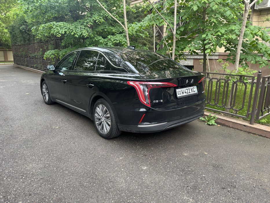 Аренда выкуп Hongqi E-QM5 2025