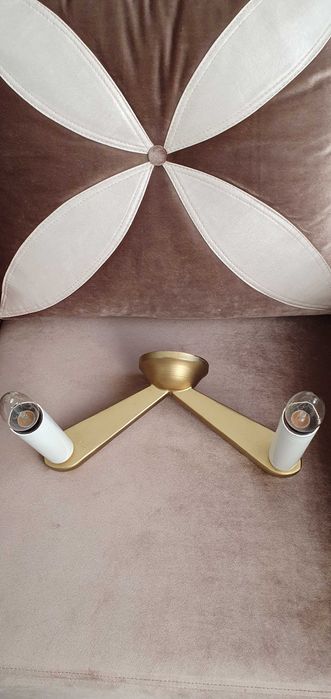 Aplică metalică de iluminat cu două brațe
