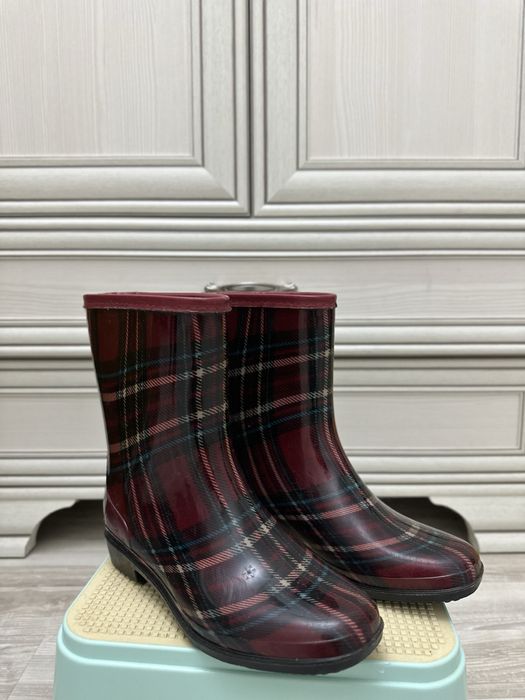 Продам сапоги резиновые