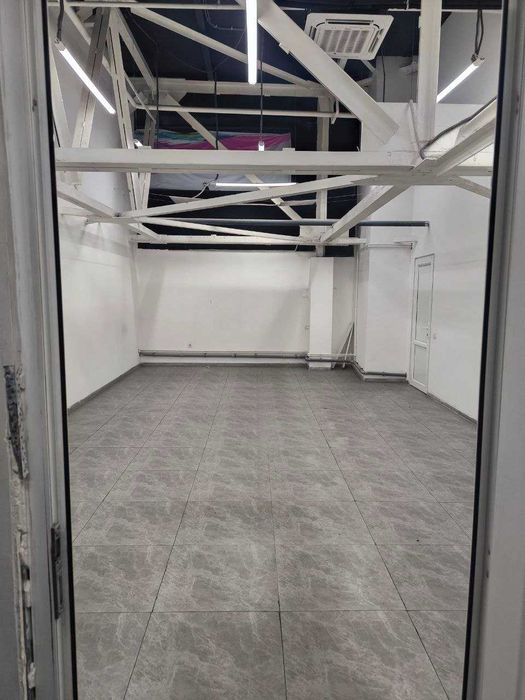 СРОЧНО! Крупное коммерческое помещение