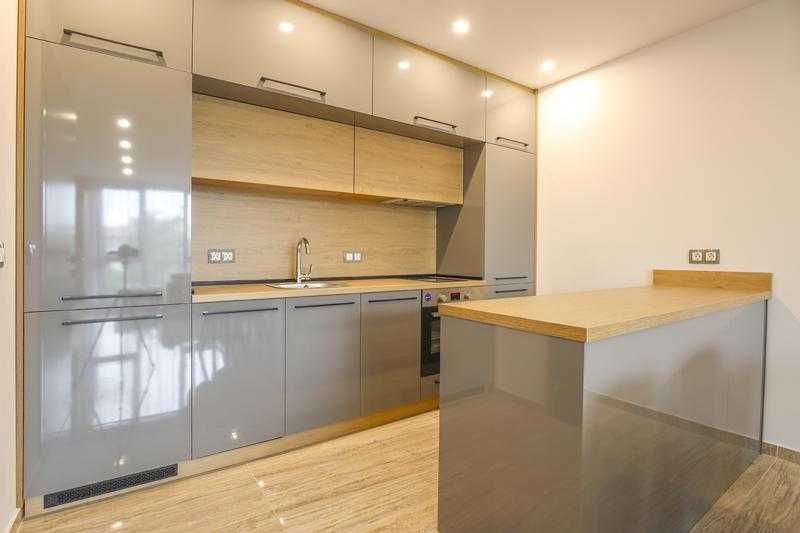 Продаваме Тристаен Апартамент В Изток