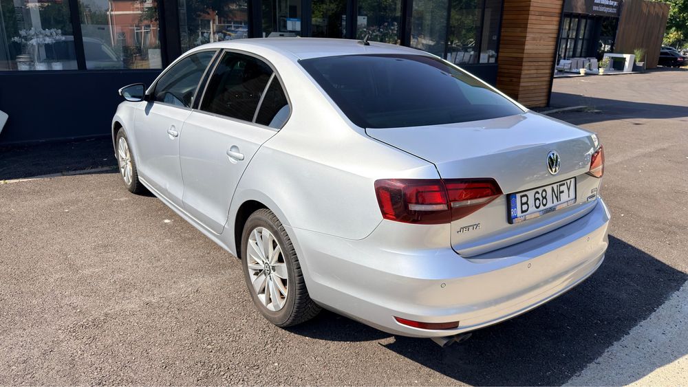 VOLKSWAGEN Jetta 2015 — imagine 4