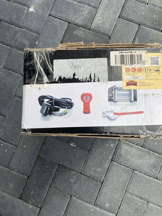 Troliu DRAGON WINCH 3500 lbs – NOU, cablu sintetic, telecomandă