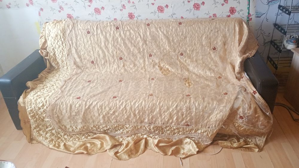 Vând canapea extensibila