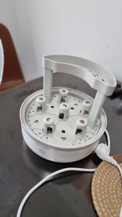Sterilizator biberoane copii