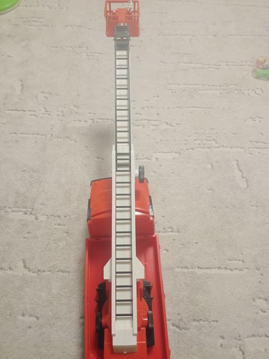 Игрушка пожарная машина!