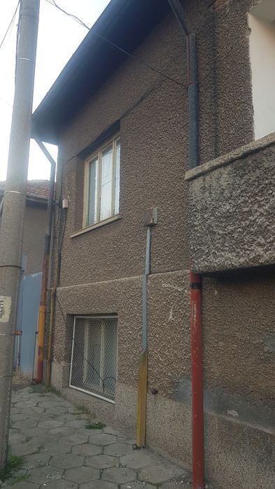 Продава се Къща в Дупница - 156 кв.м за 642 €/кв.м - Снимка #1