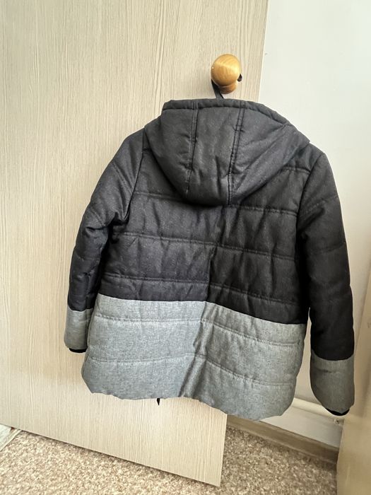 Продам куртку срочно