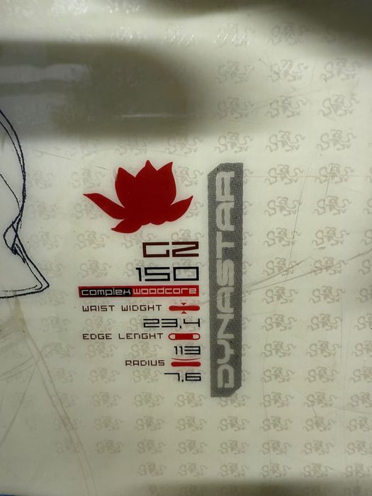 Продам сноуборд 150 см.