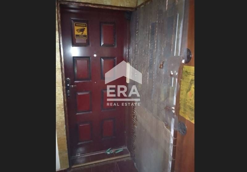 Едностаен апартамент ниво сутерен в район Колхозен пазар град Варна