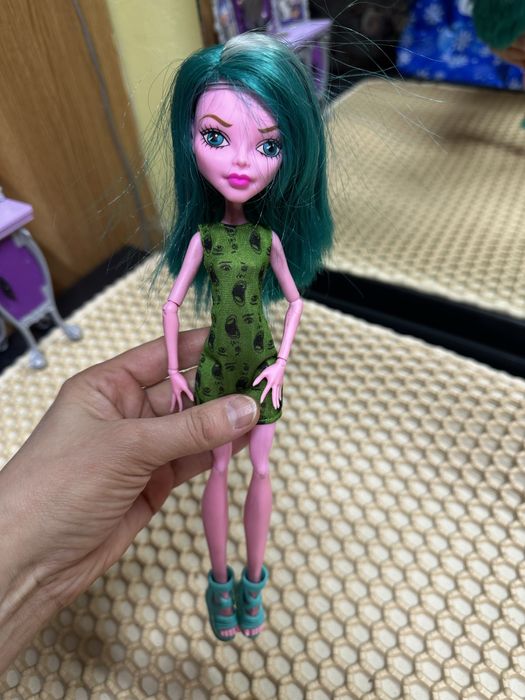 Продам куклу монстр хай!