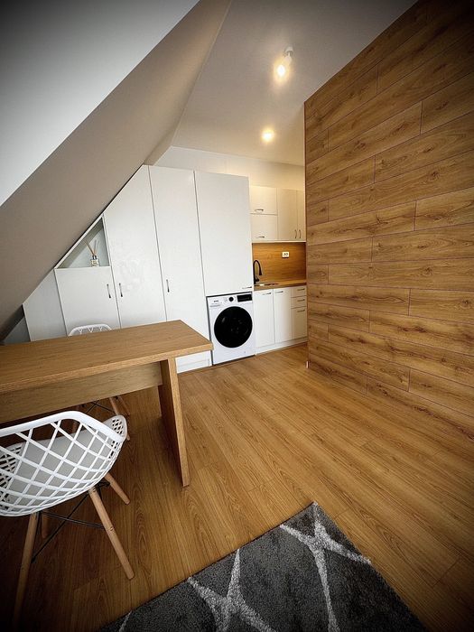 Дава се под наем Едностаен апартамент в Плевен, Широк център - 30 кв.м за 280.5 € - Снимка #2