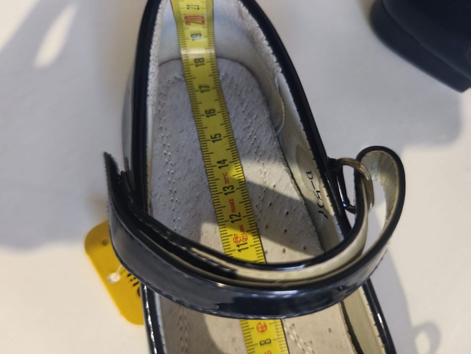Ghete fetita 30 (17,5cm) NOU cu eticheta