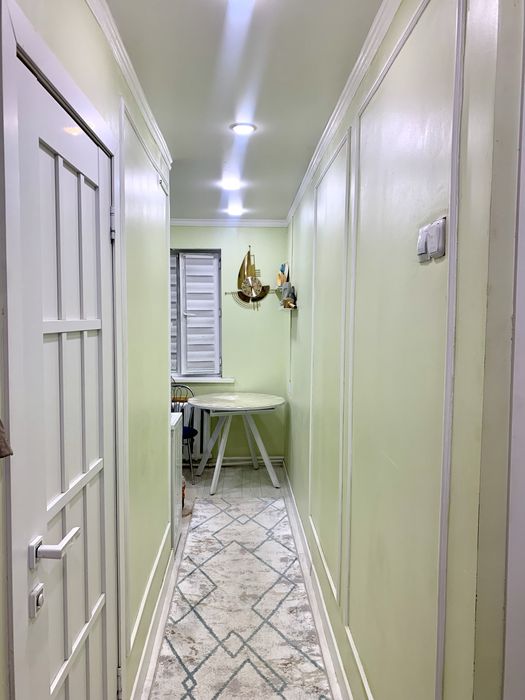 Срочно продается 2-х ком. квартира