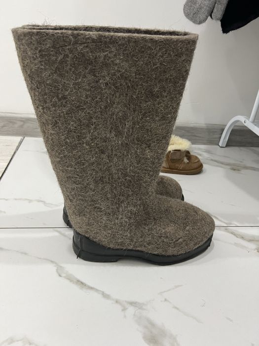 Продам новые валенки мужские 41 размера