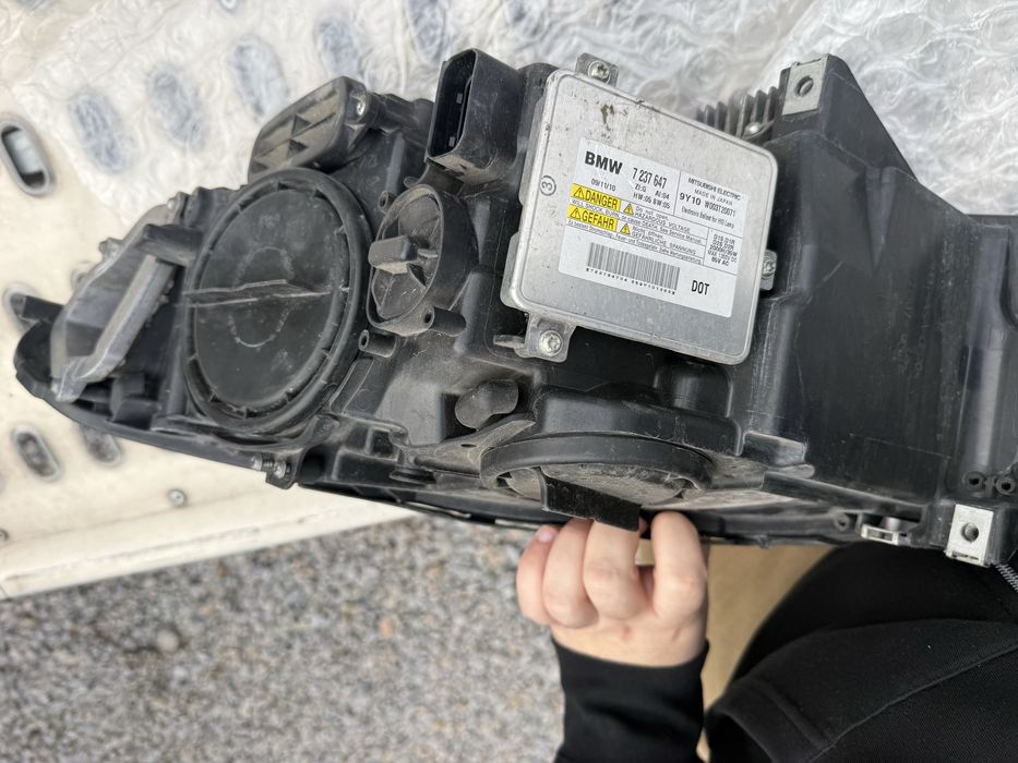 Бмв Ф10 фарове dynamic xenon