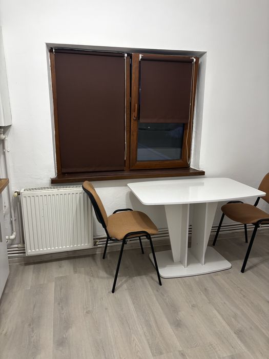 Închiriez garsoniera confort 1