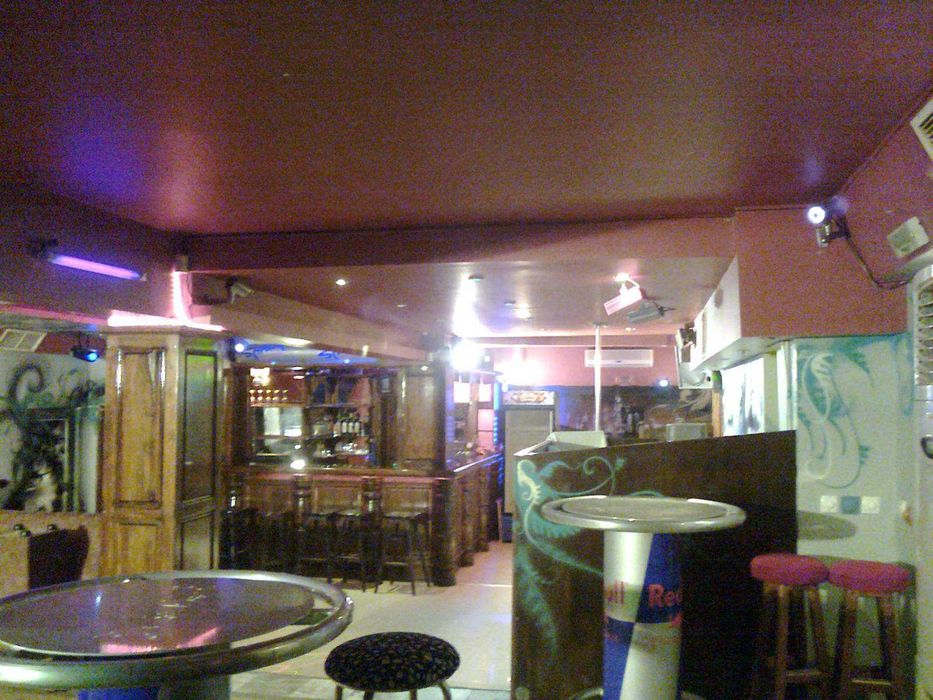 ТЪРГОВСКИ ОБЕКТ /ДИСКОТЕКА/ в Минерални бани, обл. Хасково