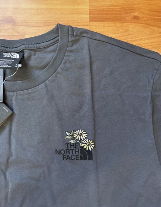 Tricou The North Face M