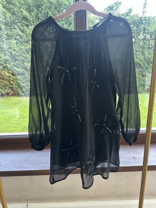 Rochie neagra cu paiete si model Mango marimea 122 6 ani