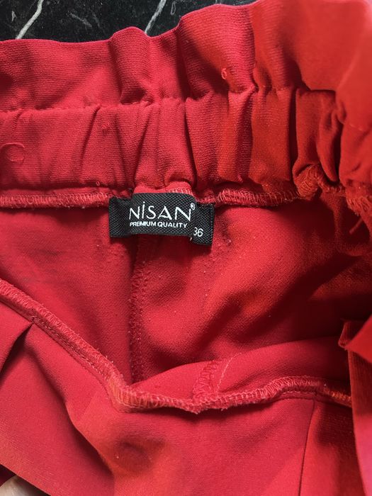 Pantaloni scurti eleganti