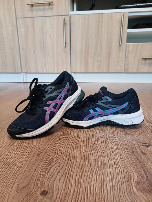 Asics 32.5 Pentru fetițe