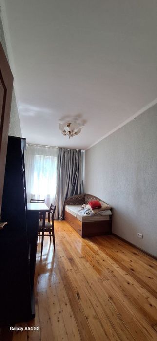 Срочно Чиланзар 24 Продается 3/3/4 Квартира