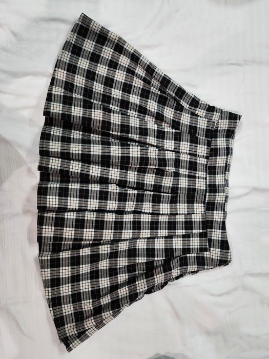 Продаю гардероб: юбки, топ, платье