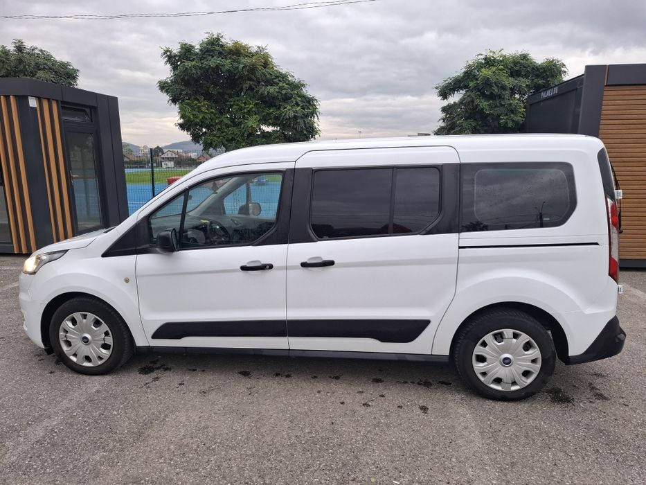 Vând Ford Transit Connect