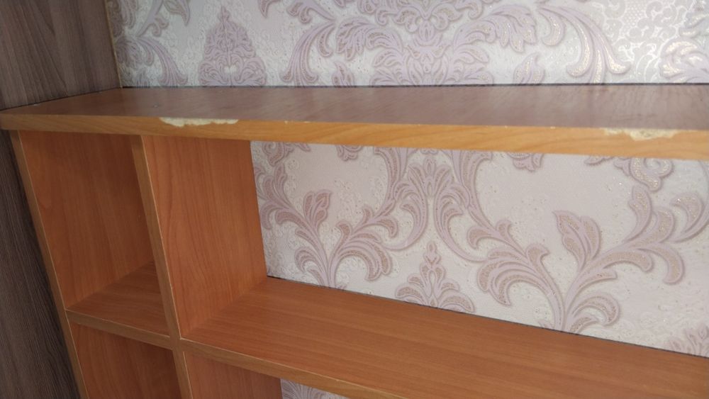 Продам стол письменный.