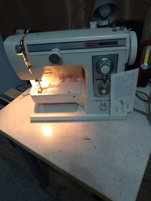 Singer mașină de cusut electronica  cu zig zag