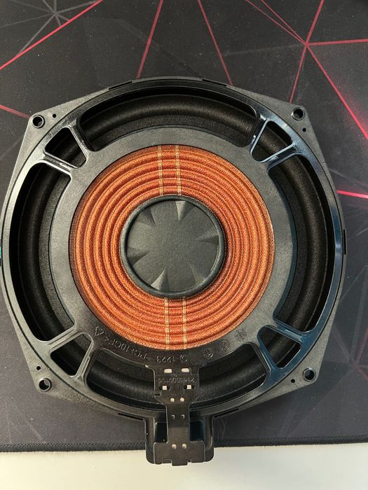 Harman Kardon субуфер bmw g30