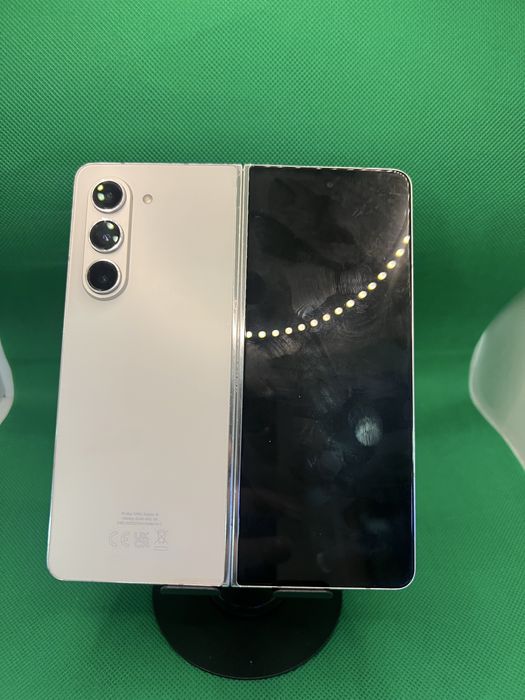 Galaxy Z fold 5 Dual Sim 256gb •Amanet Lazar Crangasi• 418841•