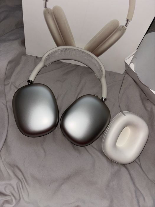 Air Pods Max gen 2
