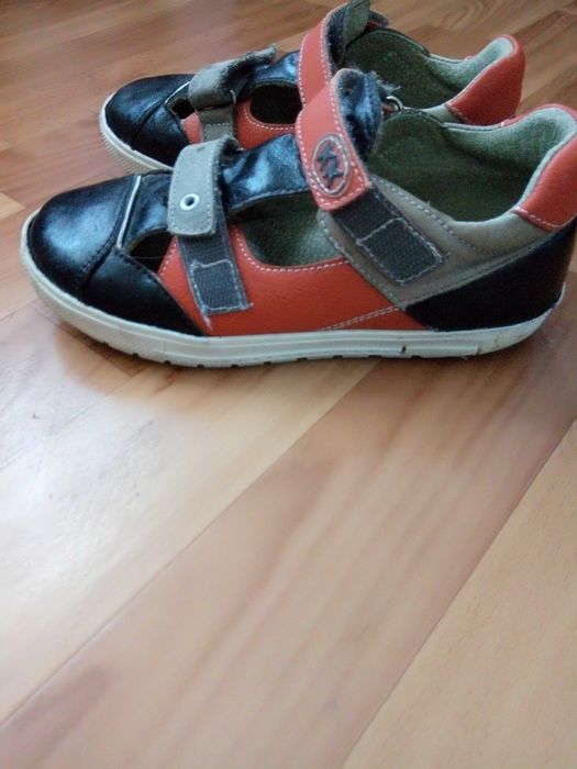 Ортопедични обувки Колев и Колев