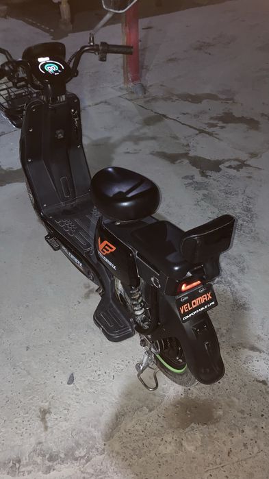 Электро скутер Velimax E-Bike