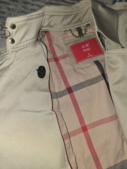 Продам тренч новый..