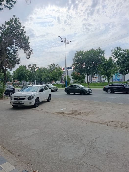 Arenda joy telifon printer usta ga berladi