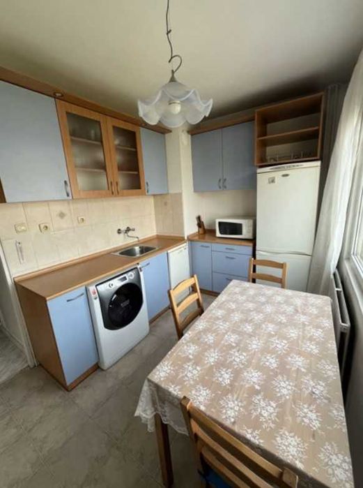 Дава се под наем Двустаен апартамент в София, Оборище - 75 кв.м за 677.28 € - Снимка #1