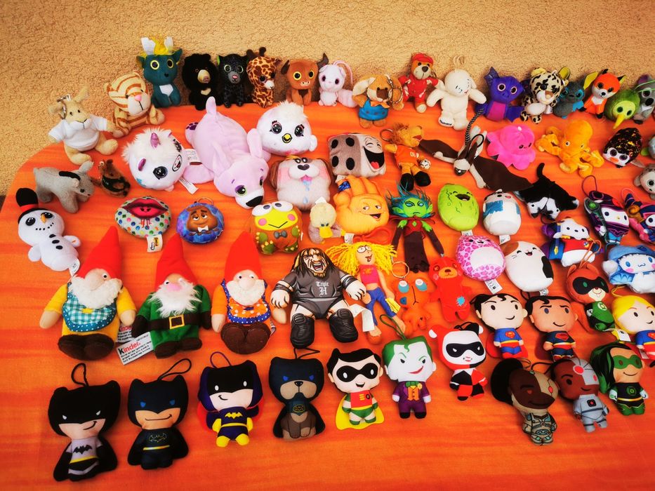 jucarii plus kinder, mcdonalds, super eroi Marvel DC, jucarie bebelus