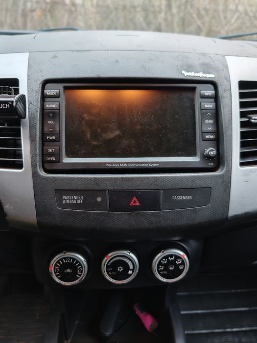 Mitsubishi Outlander 7 locuri 4x4 al-2lea proprietar