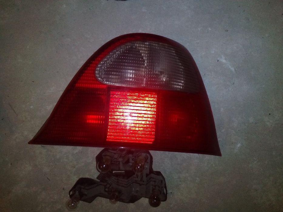 Rover 200 - фарове, стопове, алтернатор и други! Цени без конкуренция!