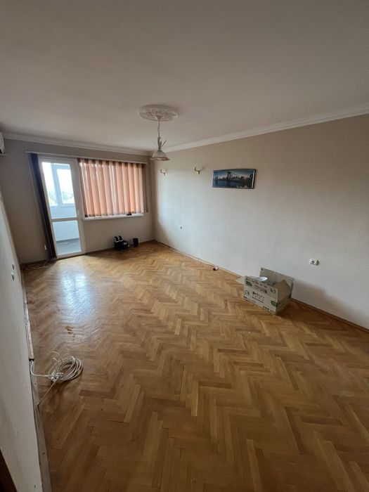 Тристаен апартамент 64м² – От собственик! Възможност за гараж!