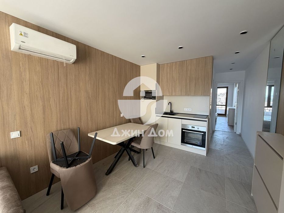 Продава се Двустаен апартамент в к.к. Слънчев бряг - 64 кв.м за 1712 €/кв.м - Снимка #2