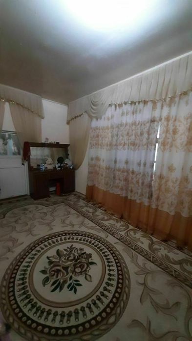 srochna xovli sotiladi 8 sötih hamma sharoiti yaxshi svet suv gaz bor